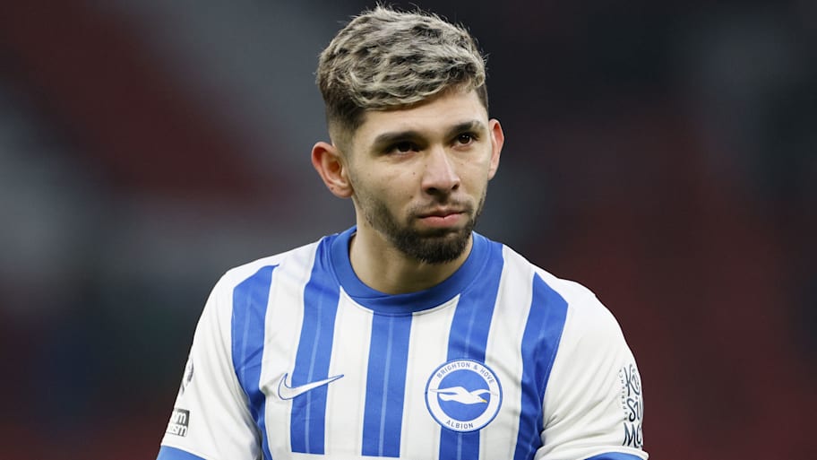 Julio Enciso could become the latest player to swap Brighton for Chelsea. | Richard Sellers/Sportsphoto/Allstar via Getty Images