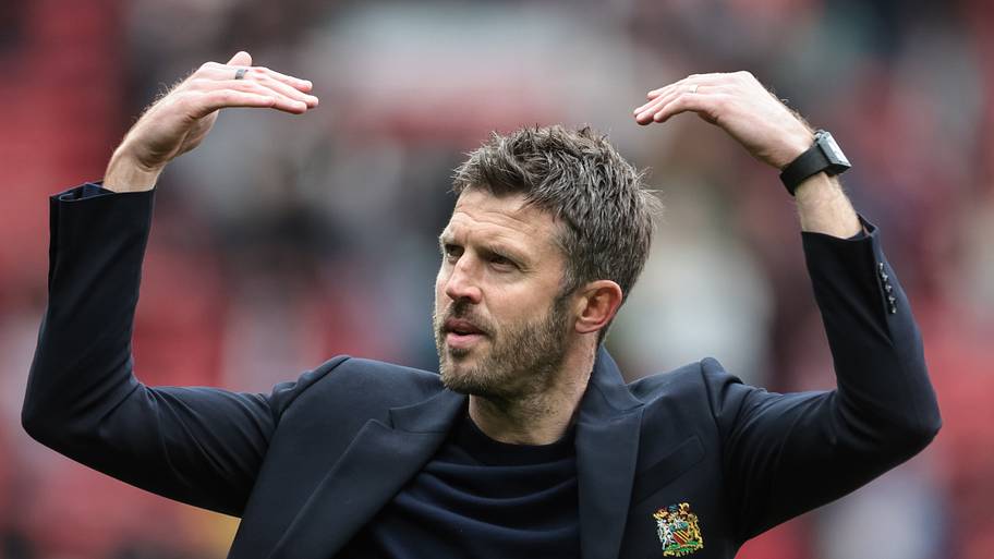 Michael Carrick in the process of performing the Mo-Bot.