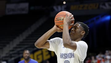 Vashon's Jimmy McKinney III (0) puts up a shot during the Missouri Class 4 state championship game against Benton, Saturday, March 22, 2025, at Mizzou Arena in Columbia, Mo. Vashon defeated Benton, 81-45.