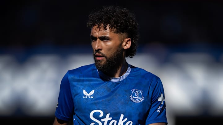 Dominic Calvert-Lewin soll Anfragen aus der Bundesliga haben Dominic Calvert-Lewin soll Anfragen aus der Bundesliga haben