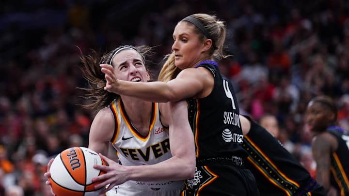 Celtics Legend Gets Honest About Caitlin Clark #39 s Treatment in WNBA