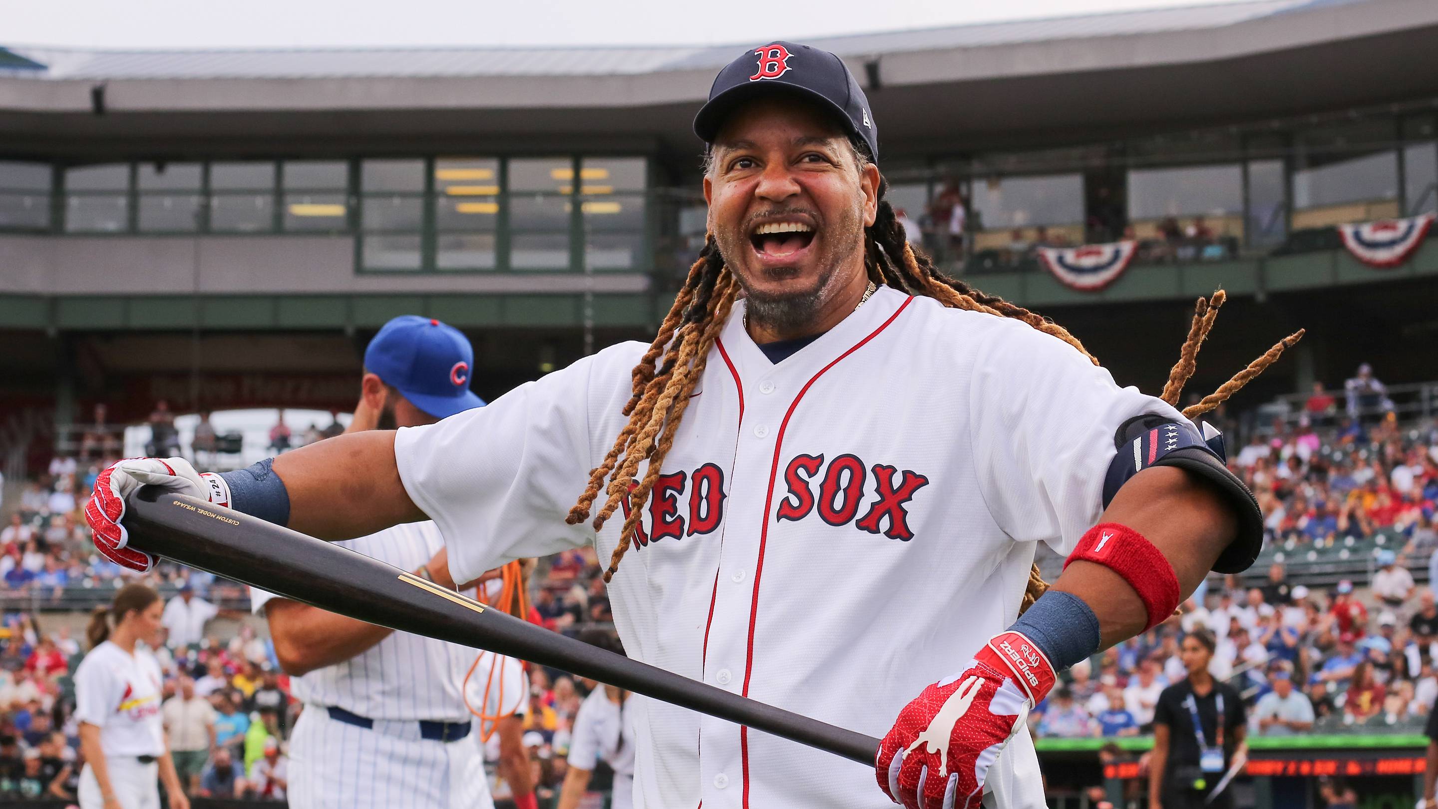 Manny Ramirez’s clear social media message is killing Red Sox fans as he seeks MLB job