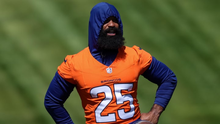 May 23, 2024; Englewood, CO, USA; Denver Broncos running back Samaje Perine (25) during organized team activities at Centura Health Training Center. Mandatory Credit: Isaiah J. Downing-USA TODAY Sports