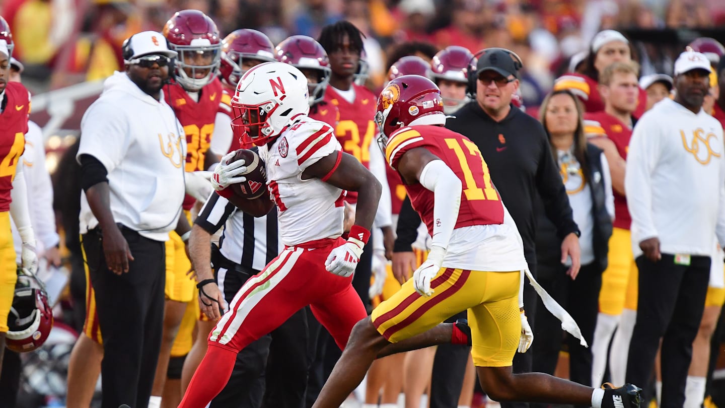 HuskerMax Staff Forecasts a Tight Win for USC over Nebraska in Blackout Game HuskerMax Staff Forecasts a Tight Win for USC over Nebraska in Blackout Game