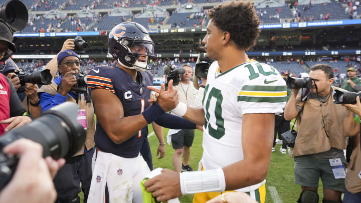 Chicago Bears QB Justin Fields begins big season with lackluster  performance in loss to Green Bay, National