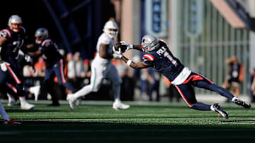 Miami Dolphins v New England Patriots