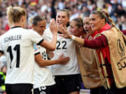 Lea Schüller traf gegen Dänemark erneut