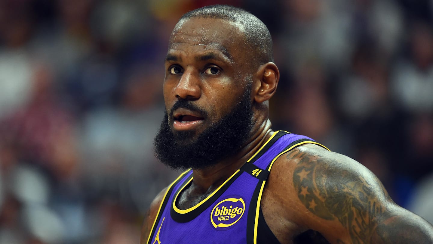 NBA Fans React to LeBron James Injury News Before Lakers vs Clippers