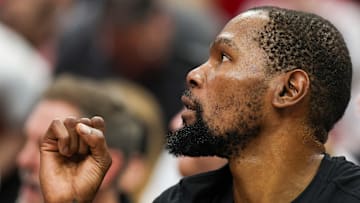 Phoenix Suns v Houston Rockets
