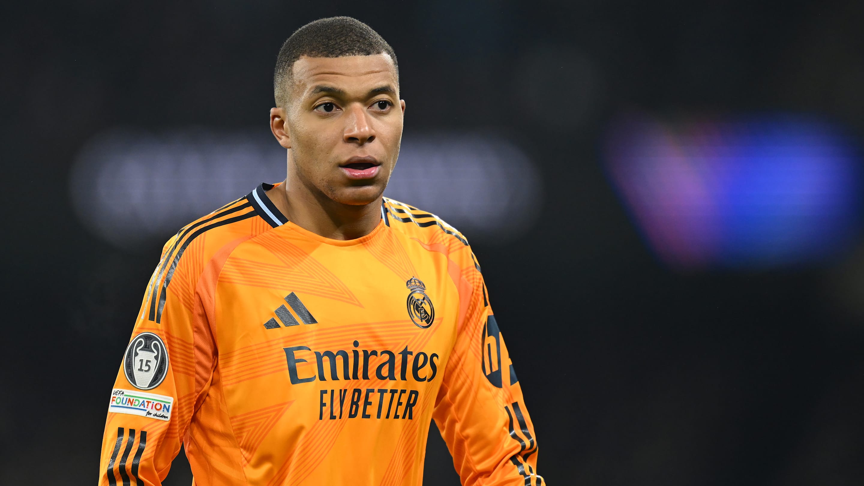 VIDEO : La réaction incroyable de Kylian Mbappé au but de Jude Bellingham lors de Man City - Real Madrid