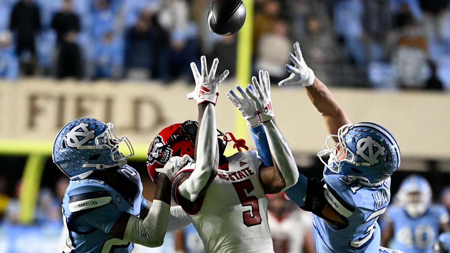 Bill Belichick Leads UNC QB Competition, ACC Title Bid Expected
