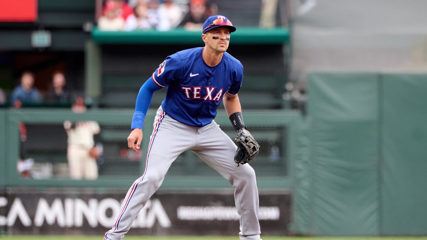 Nick Ahmed Retires After 12-Year MLB Career