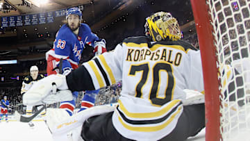 Boston Bruins v New York Rangers