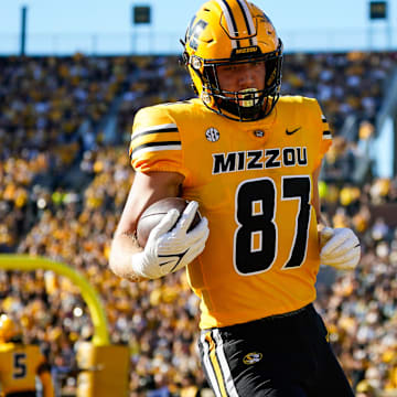 Oct 21, 2023; Columbia, Missouri, USA; Missouri Tigers tight end Brett Norfleet (87) catches a pass during the first half against the South Carolina Gamecocks at Faurot Field at Memorial Stadium. Mandatory Credit: Jay Biggerstaff-Imagn Images