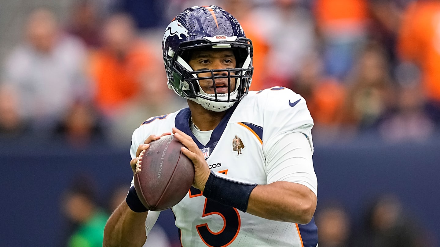 Denver Broncos' Playoff Hopes Alive Favorable Schedule Boosts their