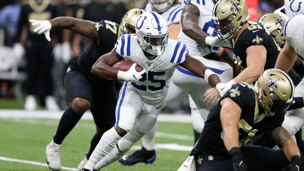 Dec 16, 2019; Indianapolis Colts running back Marlon Mack (25) runs against the New Orleans Saints 