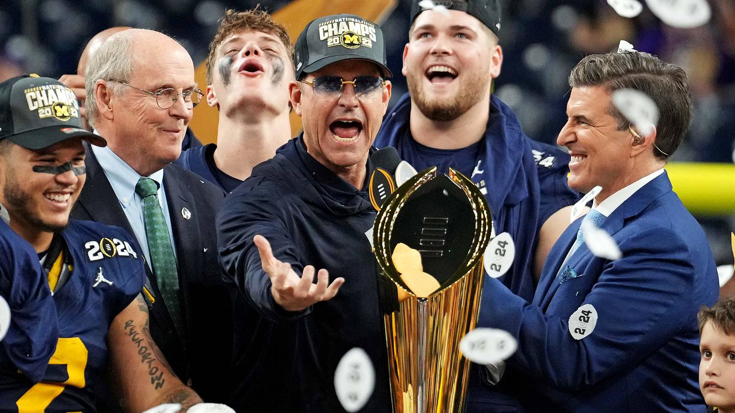 Michigan Football: Rival fans meltdown over latest Jim Harbaugh news
