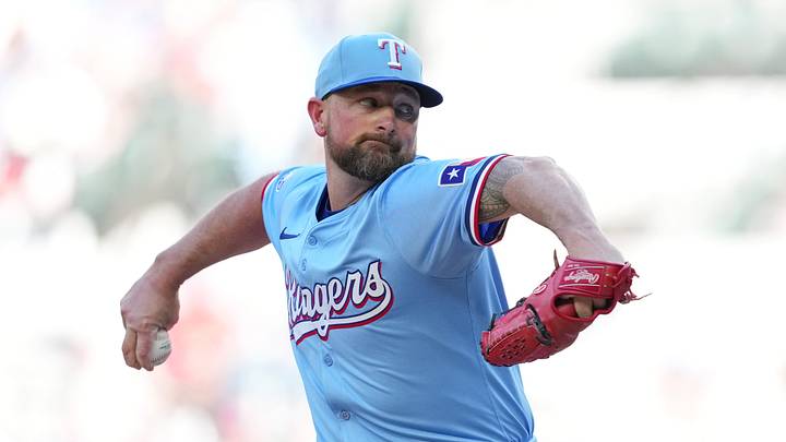 Los Angeles Angels v Texas Rangers