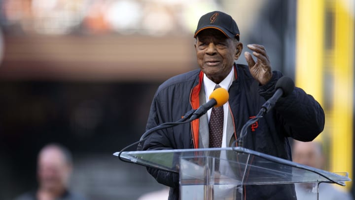 Aug 11, 2018; San Francisco, CA, USA; Former San Francisco Giants great Willie Mays speaks at the ceremony to retire the number 25 of his godson, Barry Bonds, before a Major League Baseball game between the Pittsburgh Pirates and the Giants at AT&T Park.
