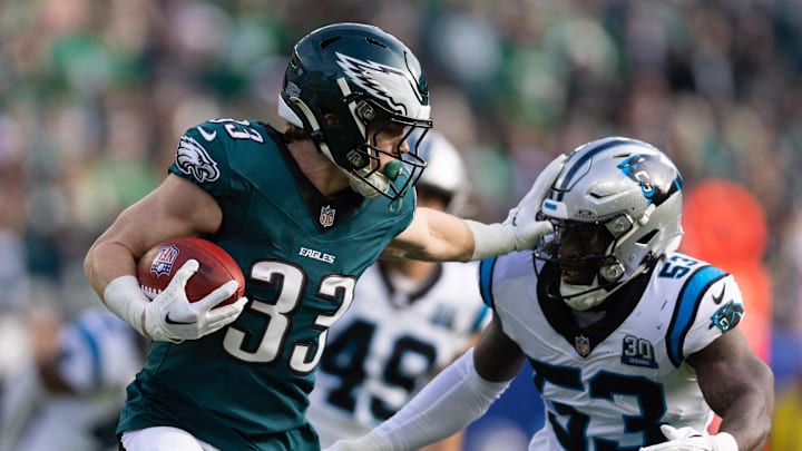 Former Iowa Hawkeyes Star Is Key Playoff X-Factor for Eagles