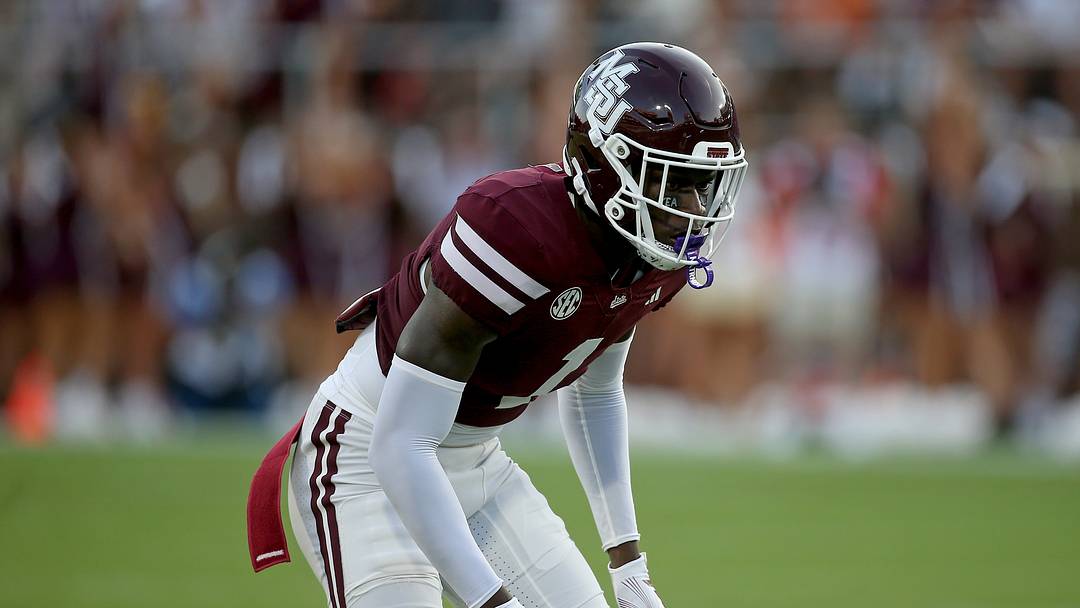 Sep 5, 2026; Starkville, Mississippi, USA; Mississippi State Bulldogs cornerback Kelley Jones (1) waits for the snap during the first quarter against the Louisiana Monroe Warhawks at Davis Wade Stadium at Scott Field. Mandatory Credit: Petre Thomas-Imagn Images