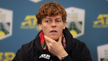 Jannik Sinner arrived in Paris wearing a trendy Nike jacket.