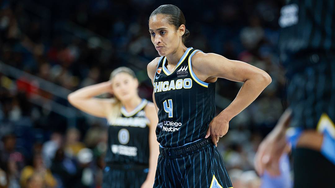 May 27, 2026; Chicago, Illinois, USA; Chicago Sky guard Skylar Diggins (4) reacts during the first half at Wintrust Arena. Mandatory Credit: Kamil Krzaczynski-Imagn Images May 27, 2026; Chicago, Illinois, USA; Chicago Sky guard Skylar Diggins (4) reacts during the first half at Wintrust Arena. Mandatory Credit: Kamil Krzaczynski-Imagn Images