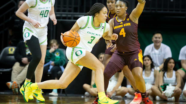 How to Watch Oregon Ducks Women s Basketball vs. Auburn Preview Prediction TV