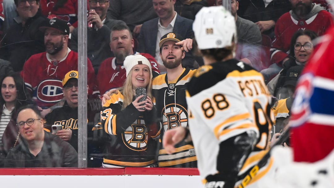 Boston Bruins fans hope GM Don Sweeney can avoid a highly painful rebuild.
