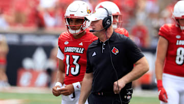 Austin Peay v Louisville