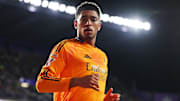 Jude Bellingham a pu découvrir un premier aperçu du maillot extérieur qu'il arborera avec le Real Madrid la saison prochaine