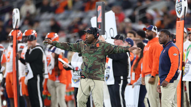 Syracuse Orange head coach Fran Brown looks on at the play vs Washington State Cougars