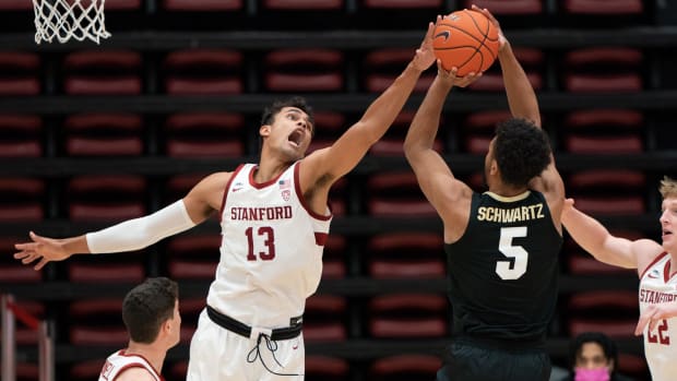 Stanford Cardinal forward Oscar da Silva 