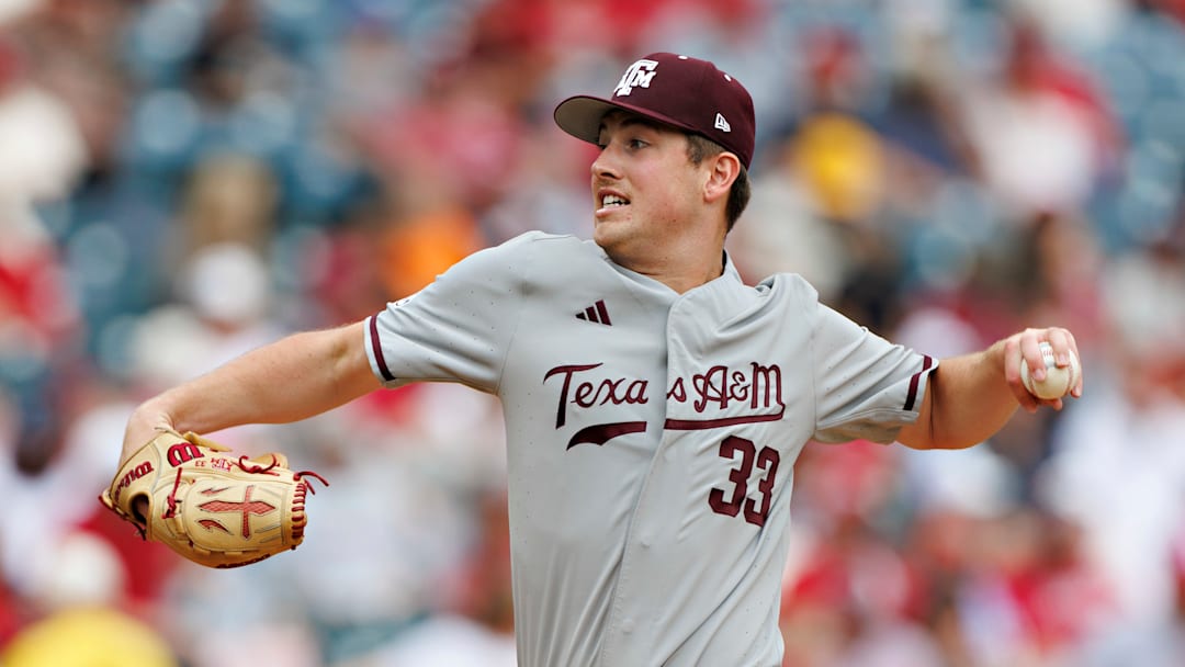 Texas A&M v Arkansas: Game One