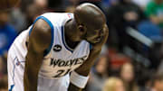 Jan 12, 2016; Minneapolis, MN, USA; Minnesota Timberwolves forward Kevin Garnett (21) against the Oklahoma City Thunder at Target Center. The Thunder defeated the Timberwolves 101-96. Mandatory Credit: Brace Hemmelgarn-Imagn Images