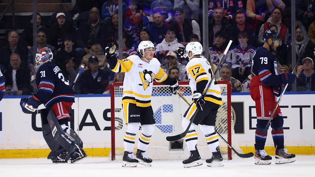 Pittsburgh Penguins v New York Rangers