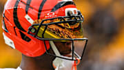 Cincinnati Bengals wide receiver Tee Higgins (5) runs warmups before the first quarter of the NFL Week 11 game between the Pittsburgh Steelers and the Cincinnati Bengals at Acrisure Stadium in Pittsburgh on Sunday, Nov. 16, 2025.