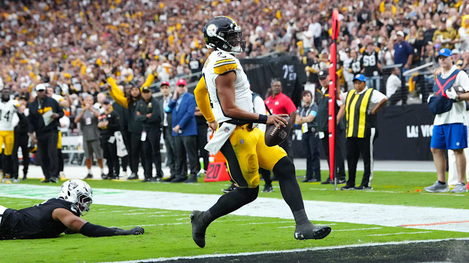 Report Steelers QB Getting MRI After Injury