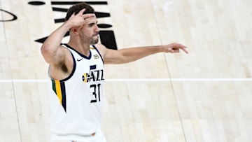 Memphis Grizzlies v Utah Jazz - Game One