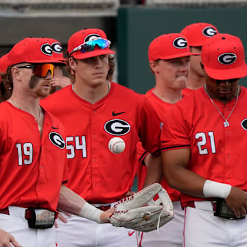 Georgia gets ready to take the field during a NCAA baseball game against Kentucky on March 14, 2025.