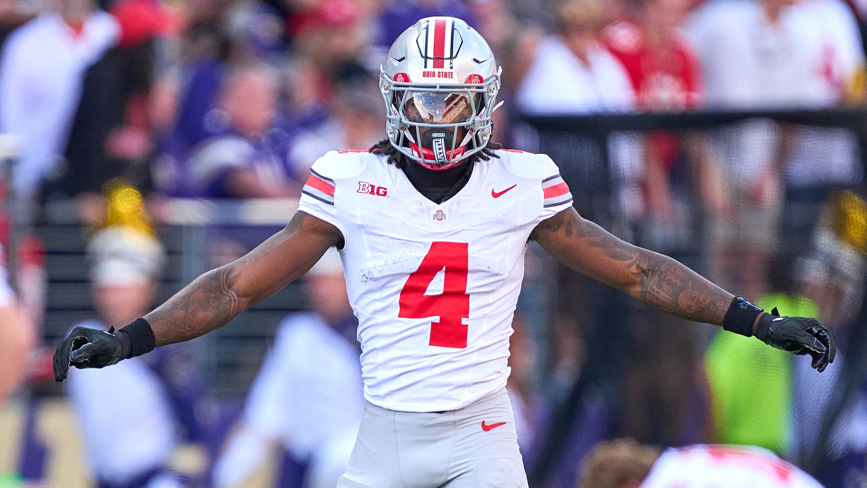 Is Jeremiah Smith's Heisman Trophy campaign on life support after slow start to 2025? thumbnail