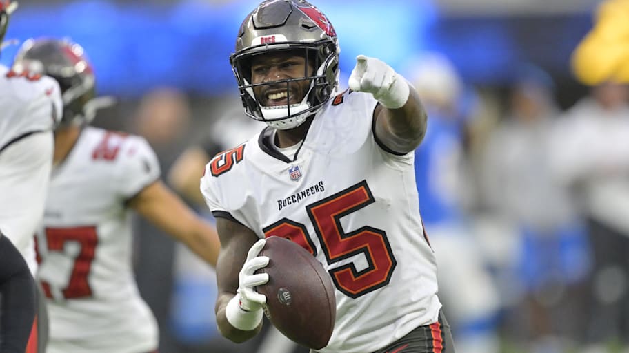 Jamel Dean, Buccaneers. 