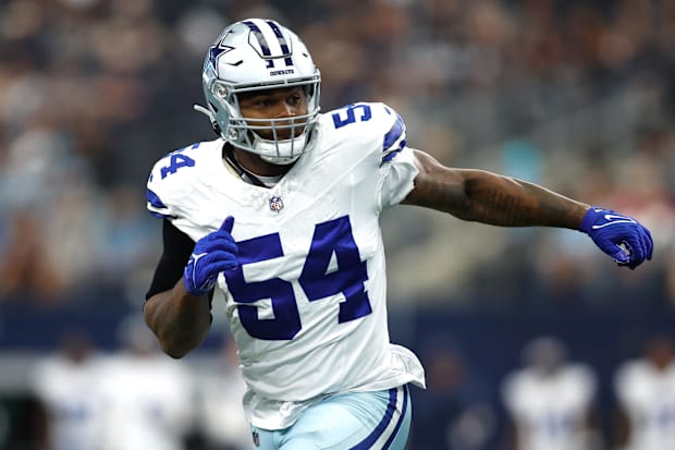 Cowboys DE Sam Williams in game action in the first quarter against the Jacksonville Jaguars.
