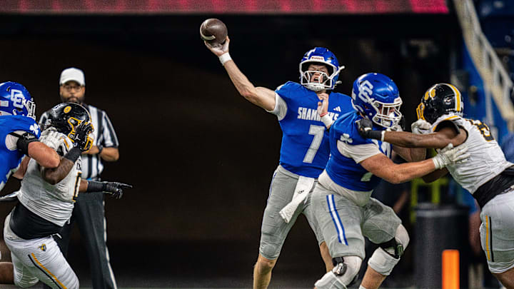 Detroit Catholic Central faces off against Hartland in the district semifinals on Friday night.