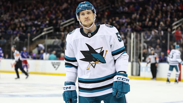 San Jose Sharks winger Jeff Skinner