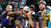 Stephen Curry y Klay Thompson le dieron la bienvenida a Chris Paul 