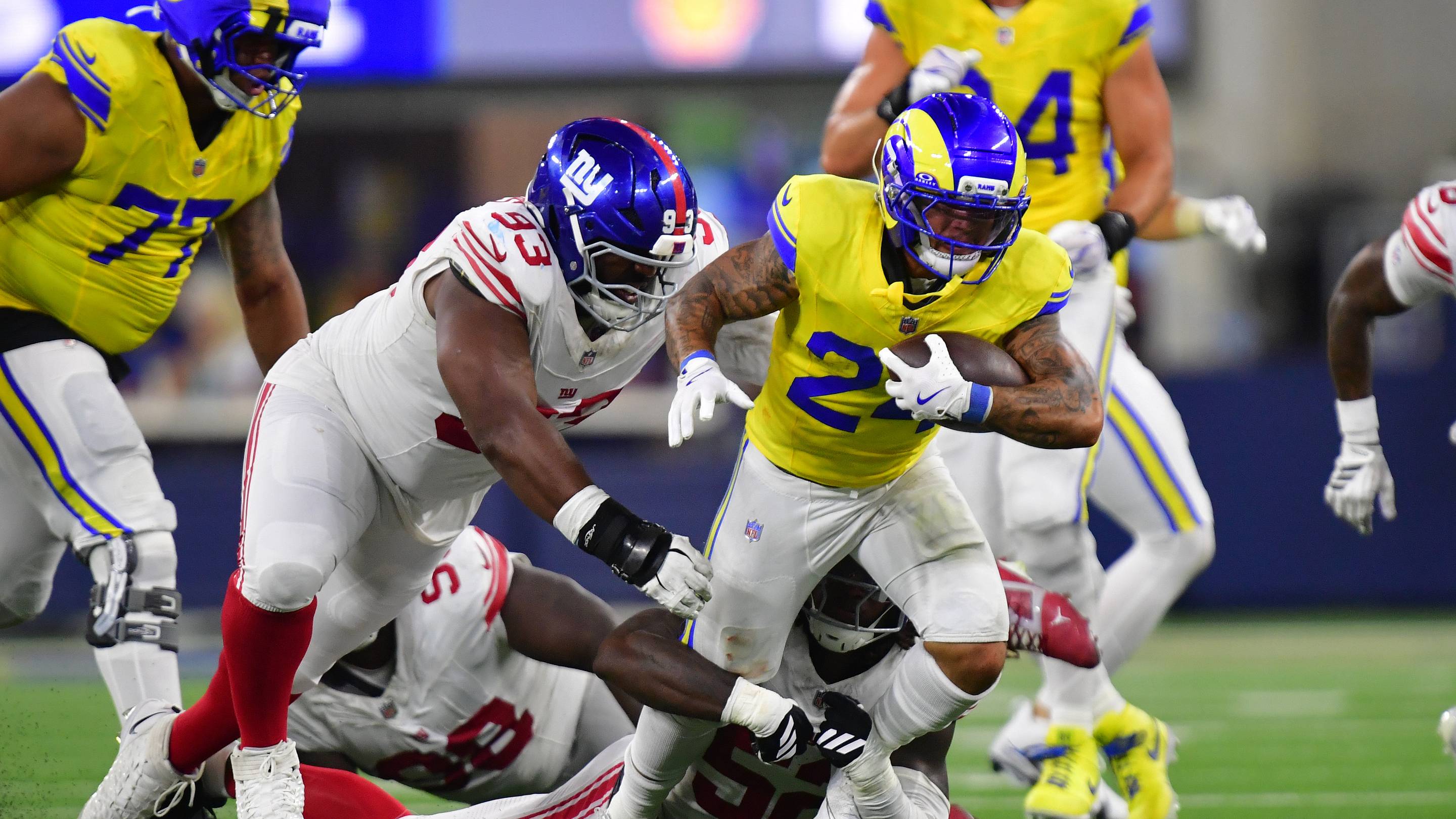 Giants Report Card: Offense and Defense Flunk in Ugly Loss to Rams