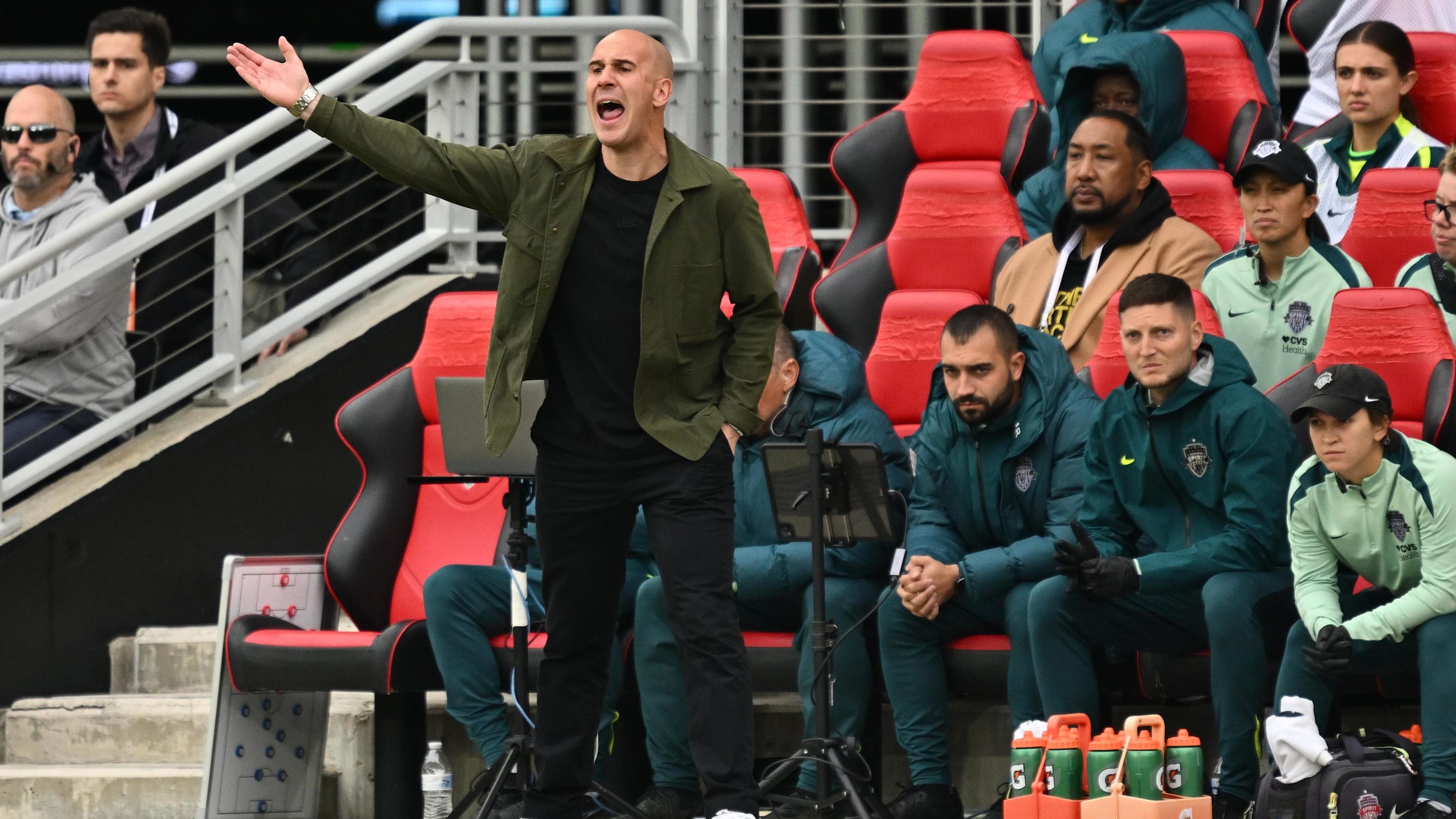 How Spanish Managers Are Dominating Women’s Soccer in North America