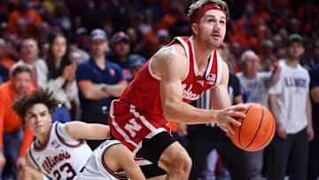 Nebraska guard Sam Hoiberg drives the ball to the basket during the second half against Illinois.