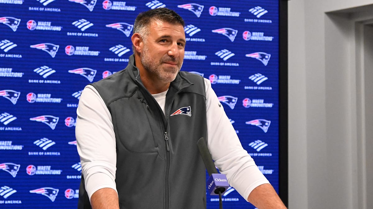 Patriots OL Shares Passionate Praise for New Coach Mike Vrabel